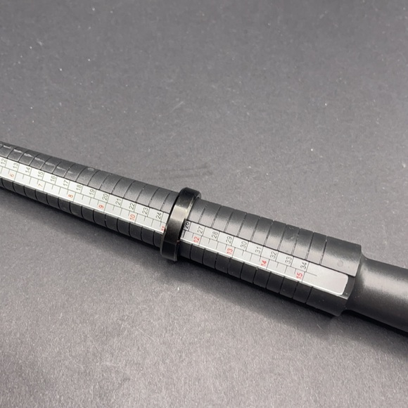 Black Tungsten Carbon Coated Men’s Wedding band - Picture 4 of 4